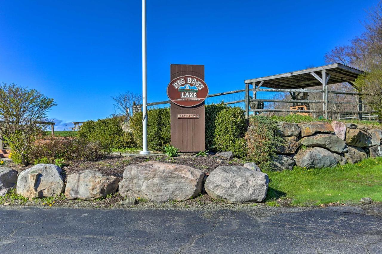 Cozy Gouldsboro Home With Fire Pit In Big Bass Lake! Exterior foto